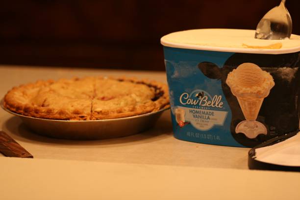 pie and ice cream